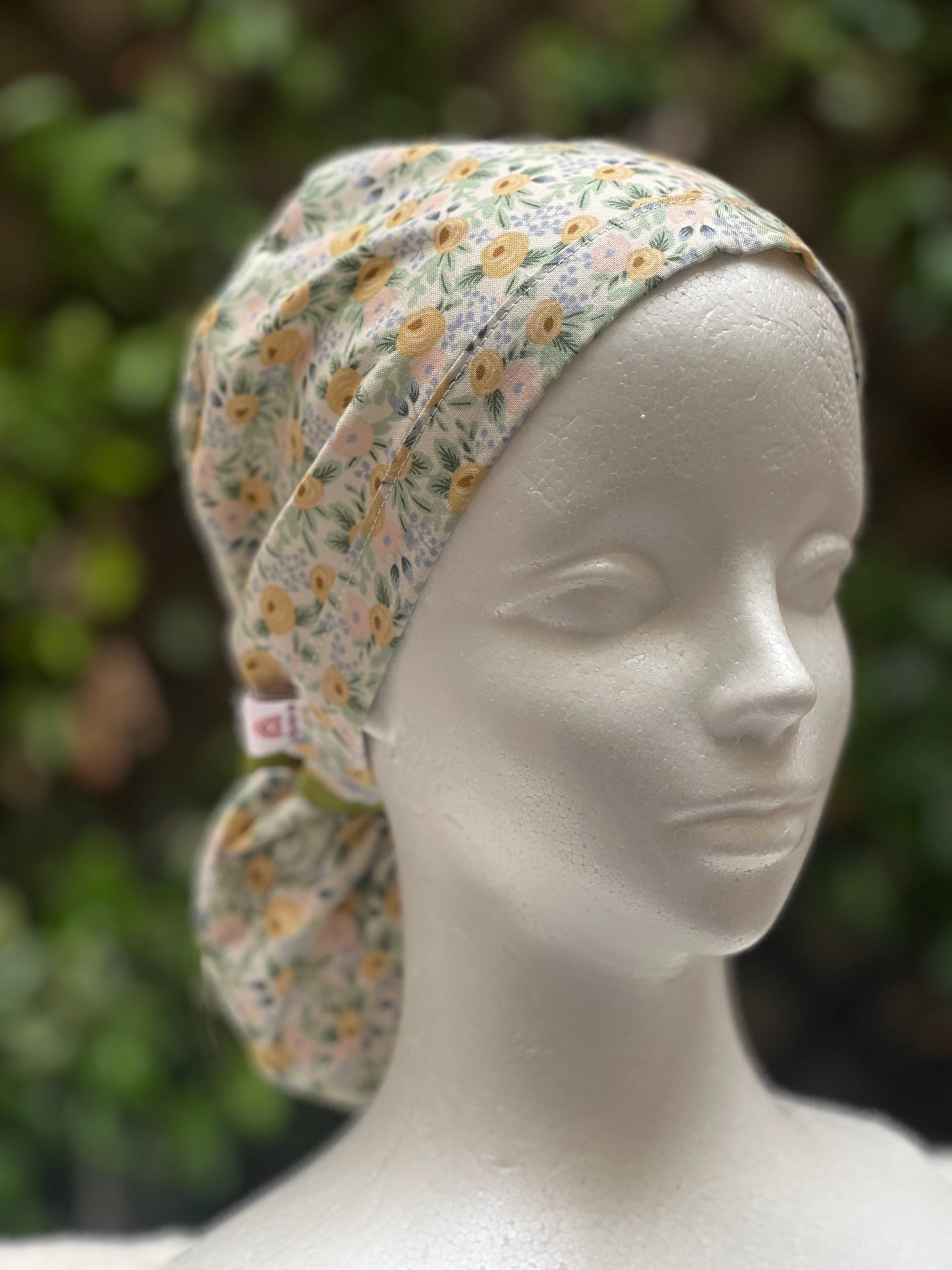 Kelsi ponytail scrub cap, mint mini