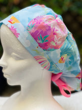 Load image into Gallery viewer, Preppy Hot air balloonPonytail Scrub Cap
