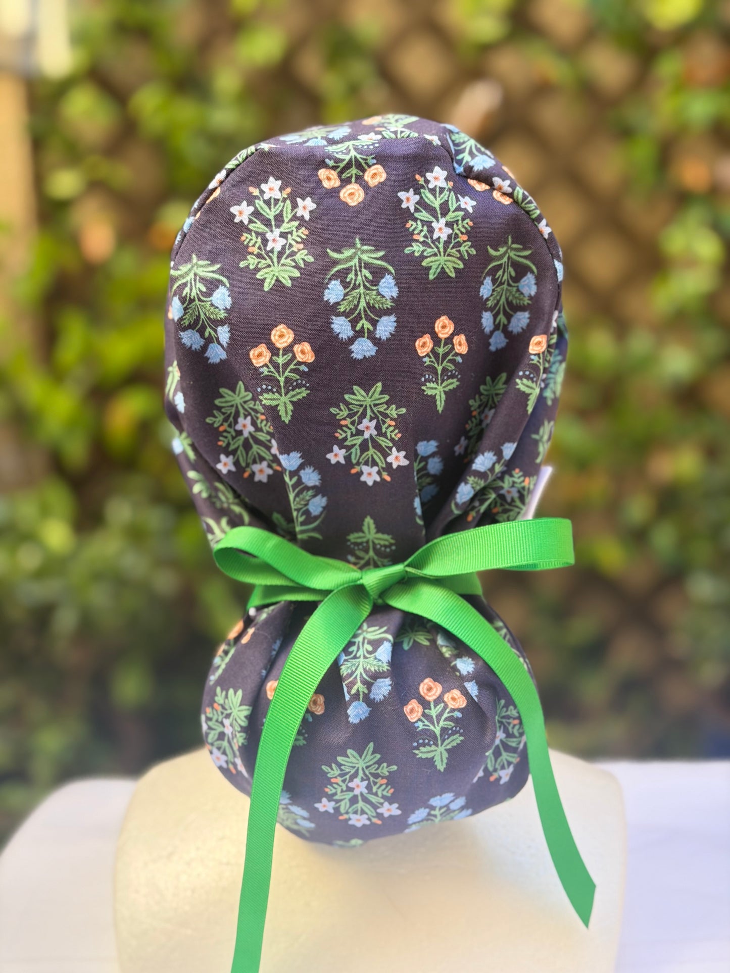 Regina ponytail scrub cap