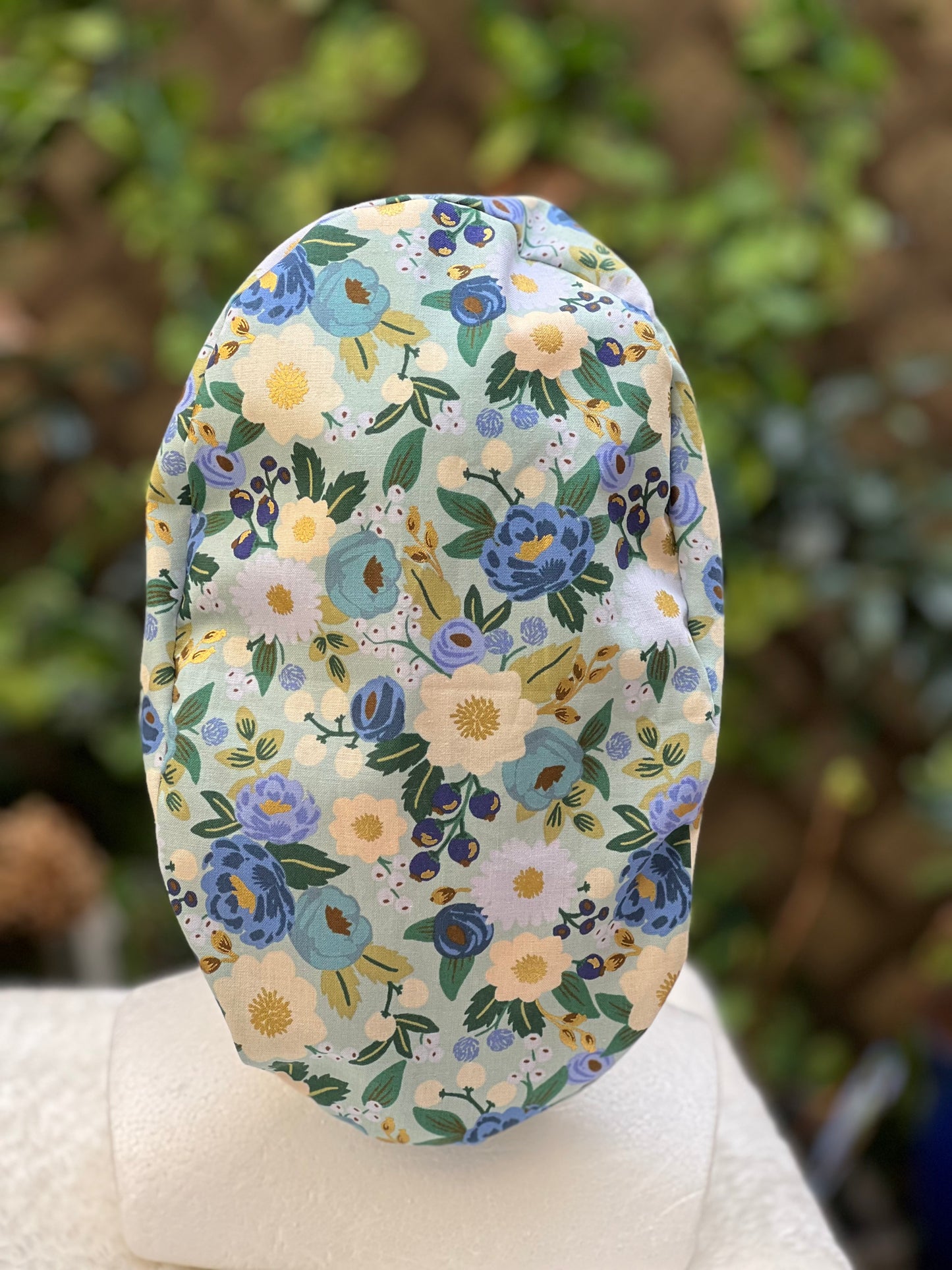 Jamesia ponytail scrub cap