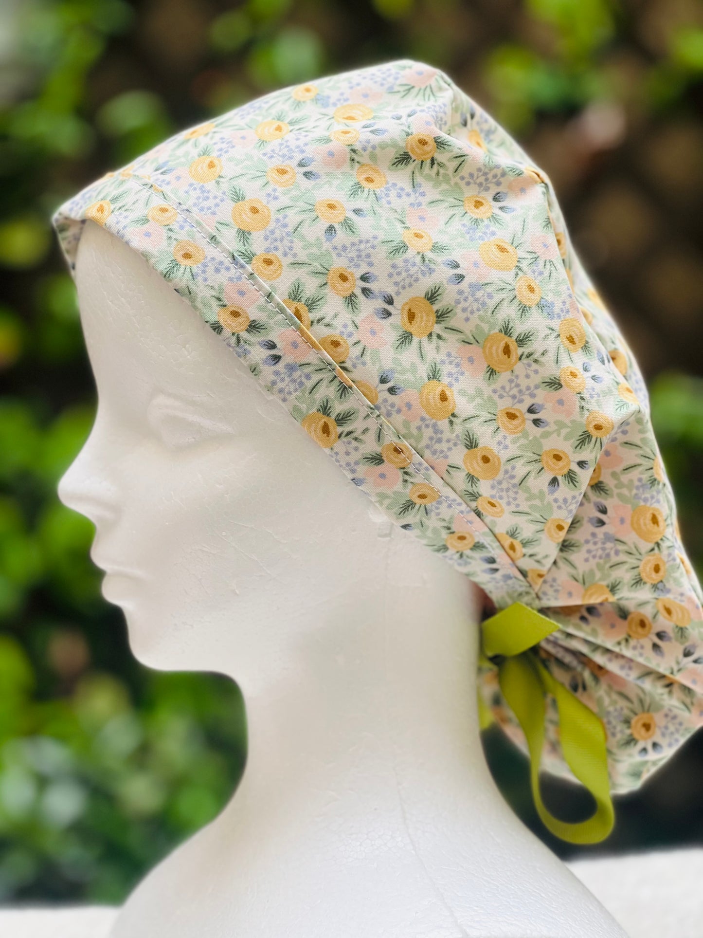 Kelsi ponytail scrub cap, mint mini