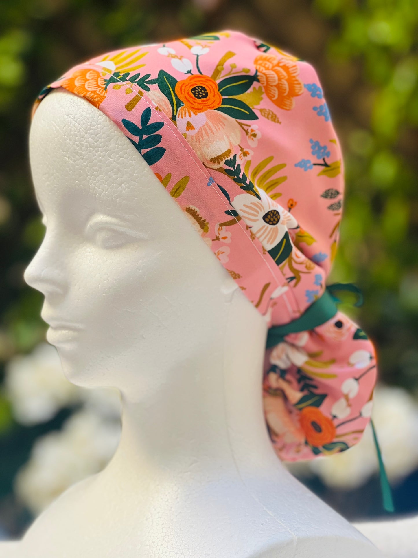 Violeta ponytail scrub cap