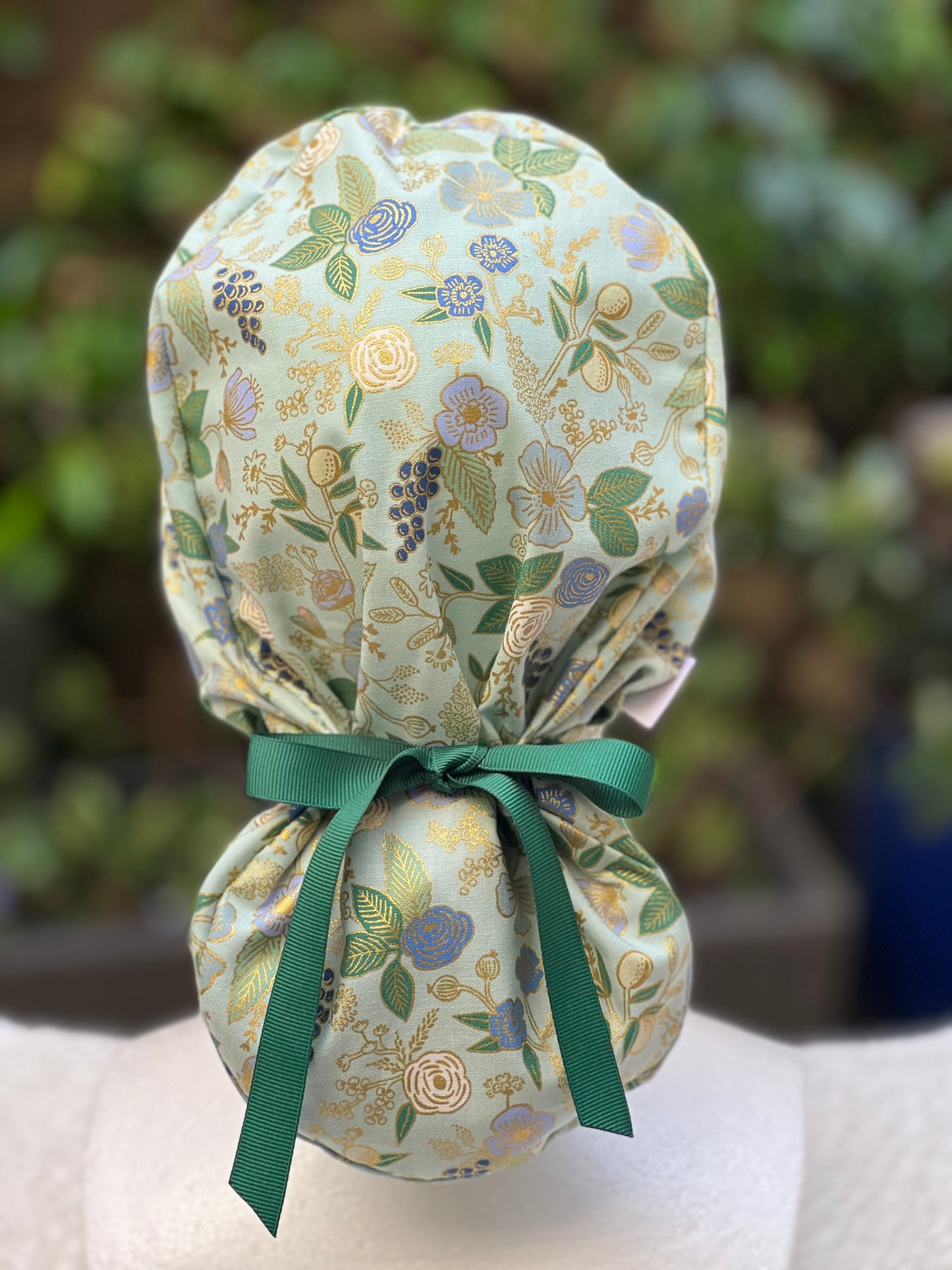 Bea ponytail scrub cap