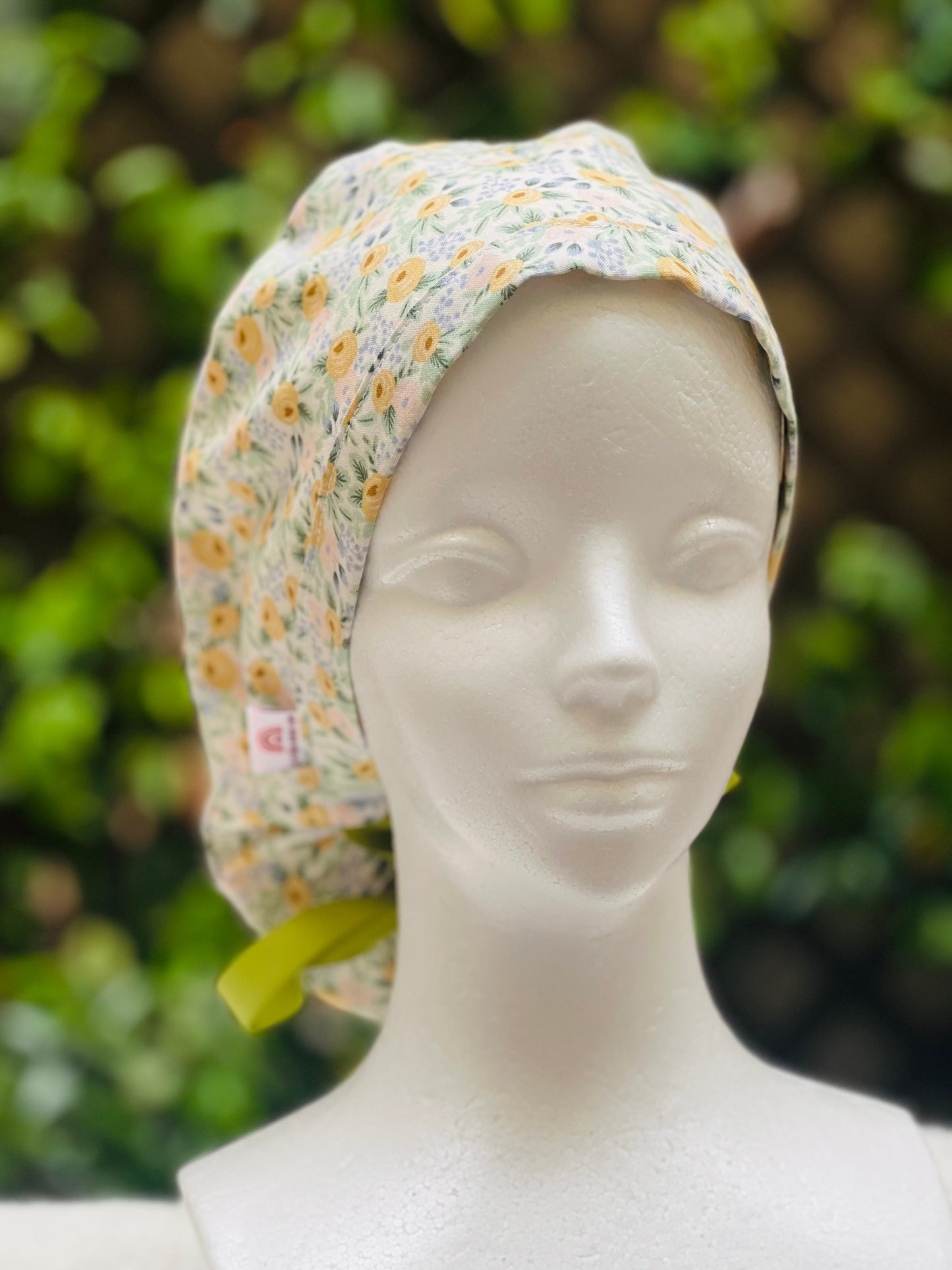 Kelsi ponytail scrub cap, mint mini