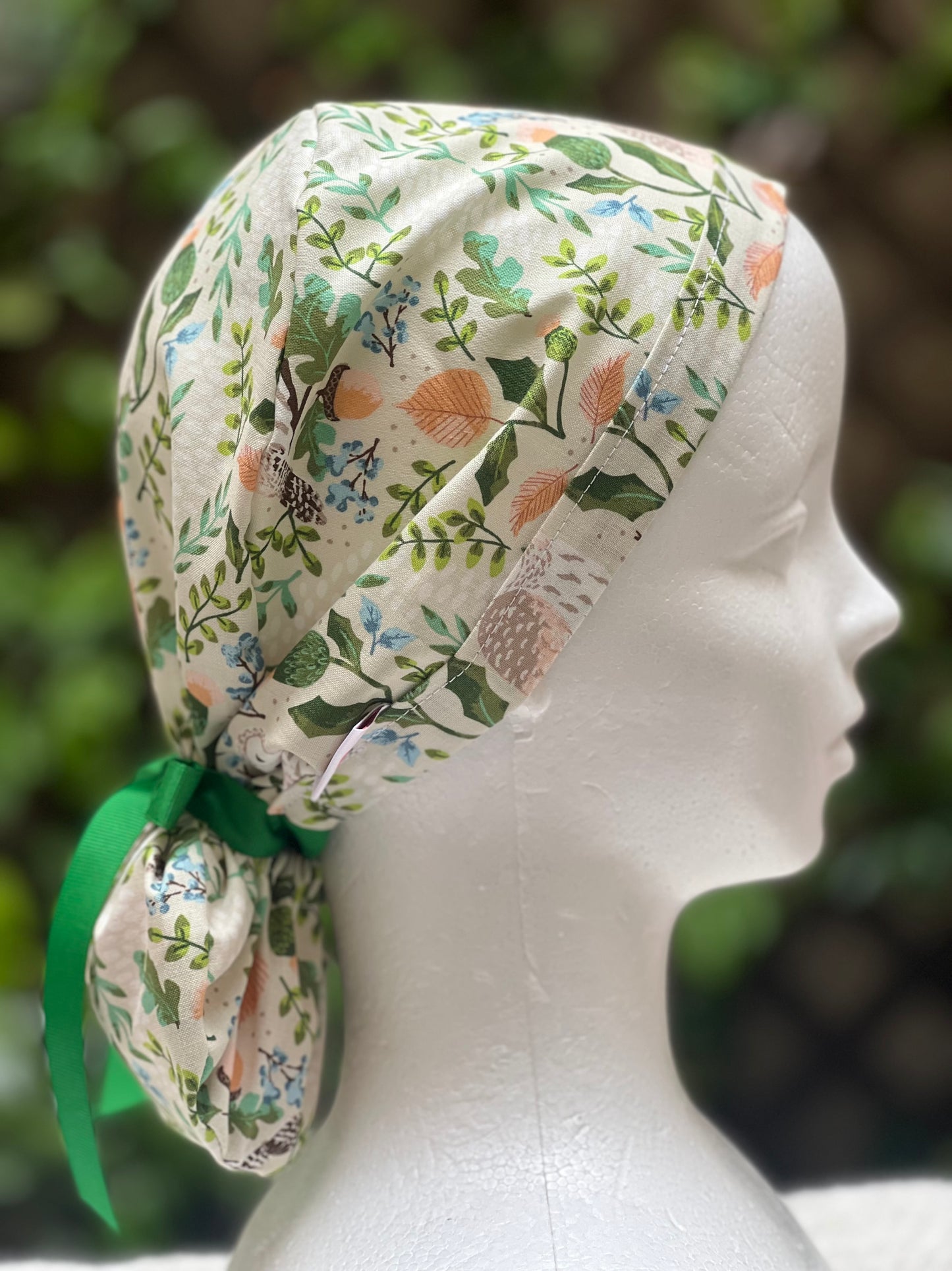 Shanon ponytail scrub cap, mint mini