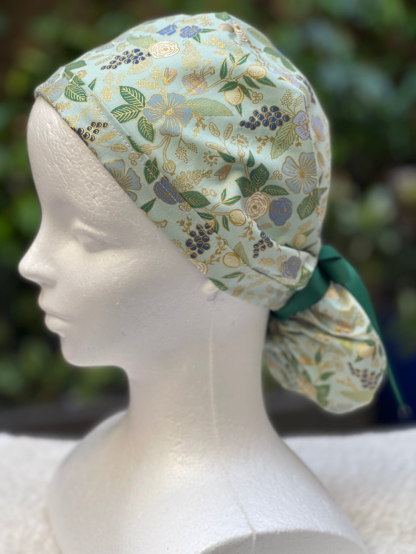 Bea ponytail scrub cap