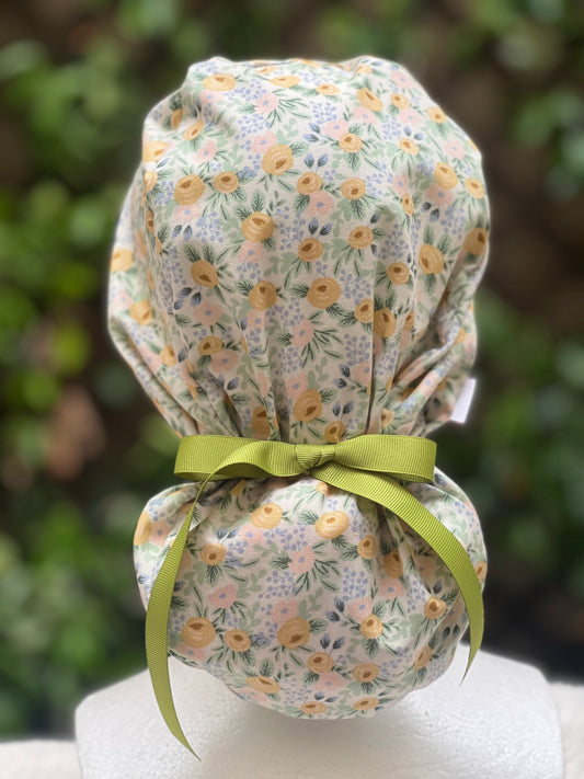 Kelsi ponytail scrub cap, mint mini