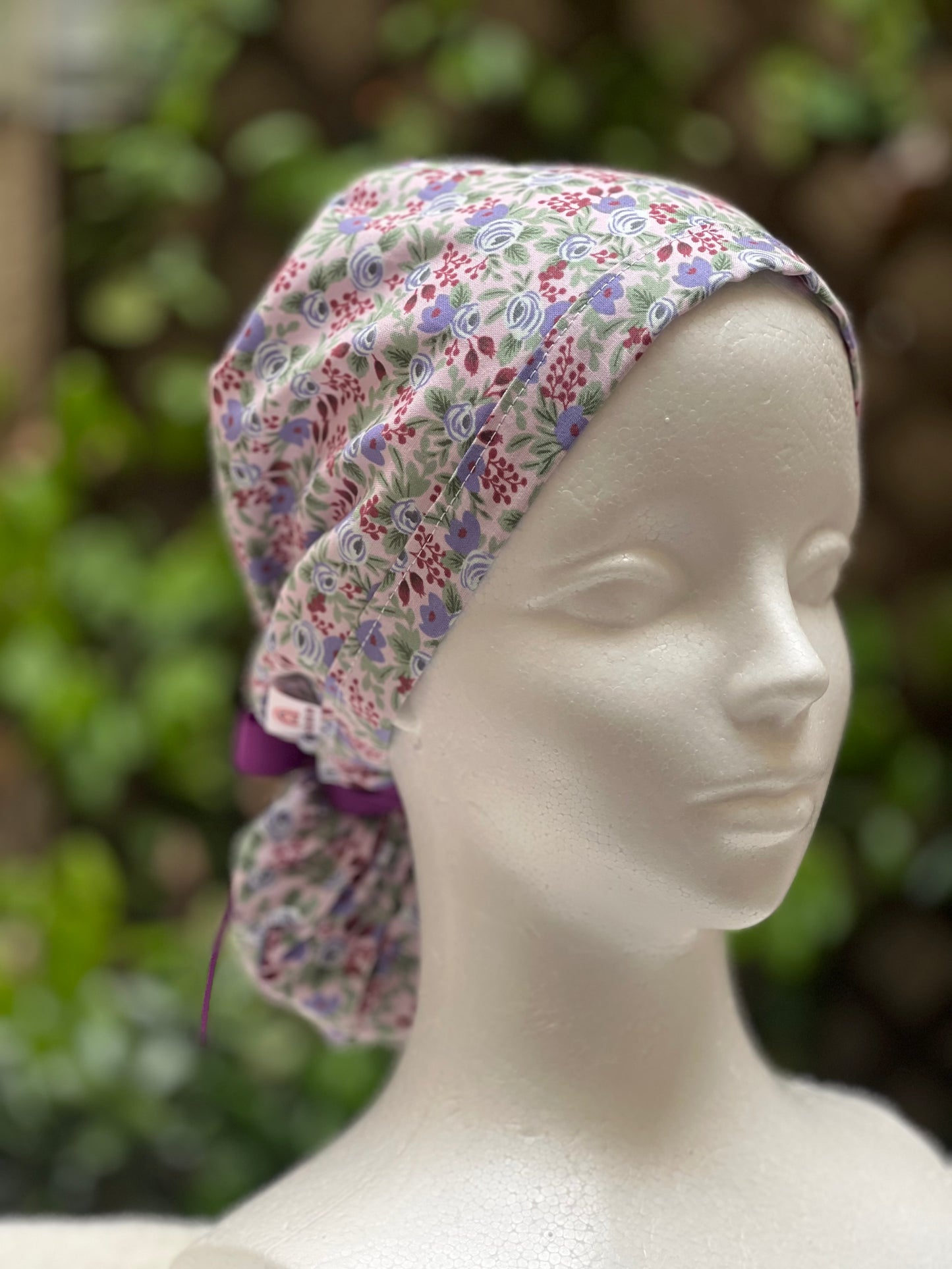 Leila ponytail scrub cap, lilac