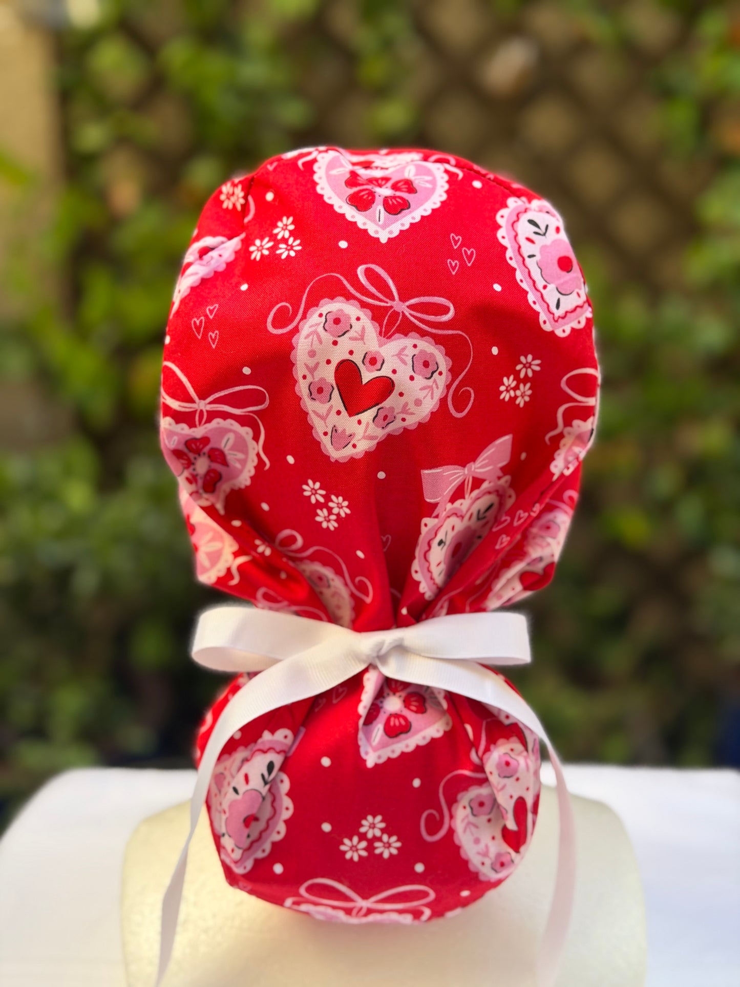 Hearts and bows Valentines scrub cap