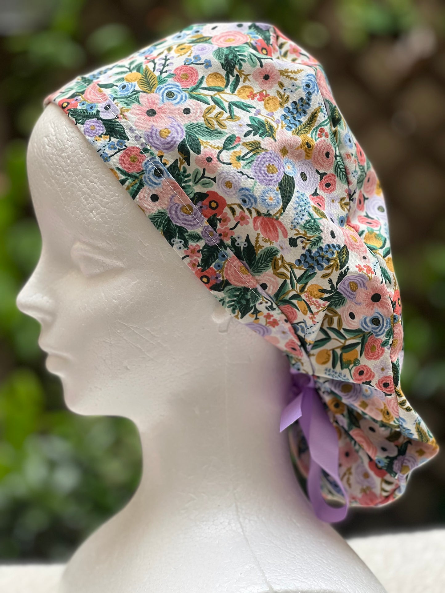 Bella ponytail scrub cap, Ivory small