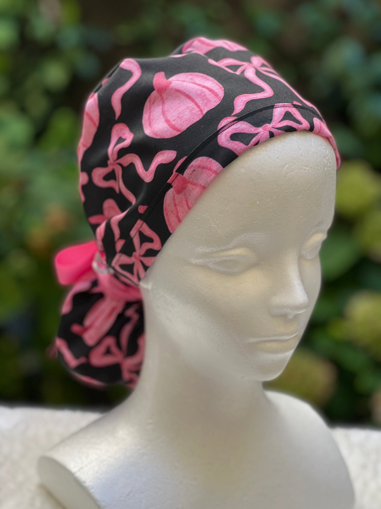 Black and Pink pumpkin with bow scrub cap