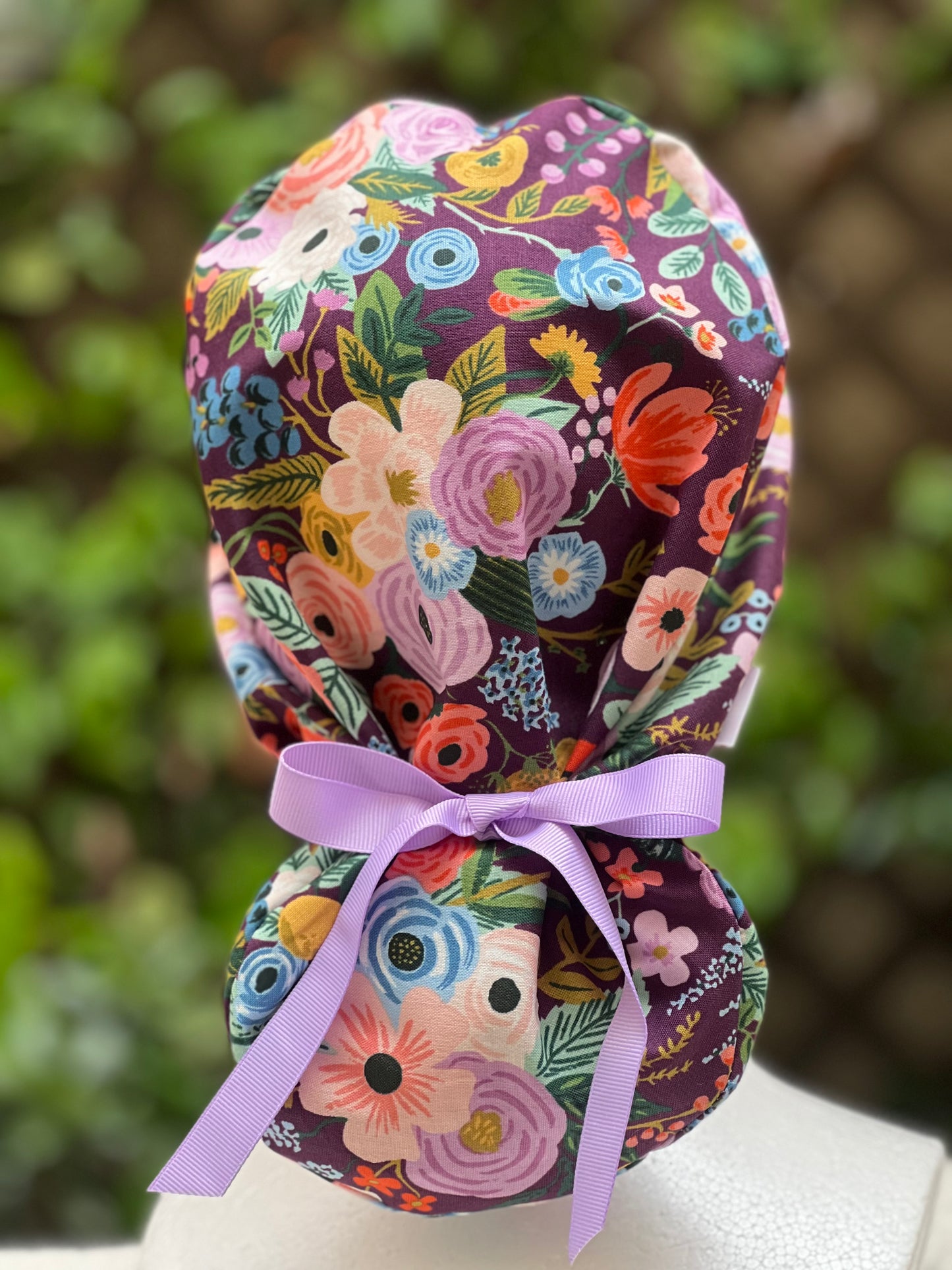 Abi ponytail scrub cap