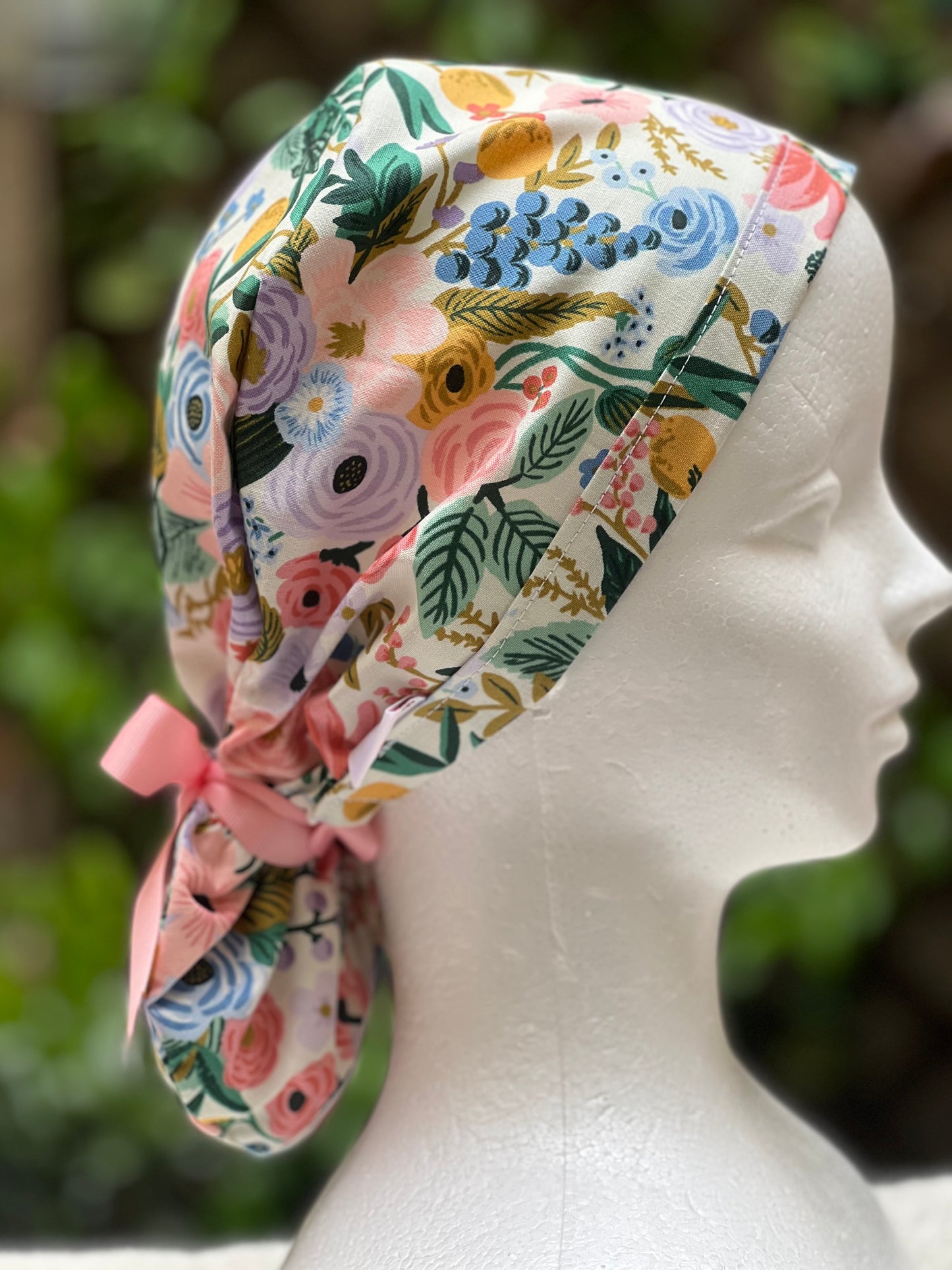 Lisette ponytail scrub cap, Ivory big