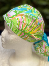 Load image into Gallery viewer, Elia Ponytail Scrub Cap
