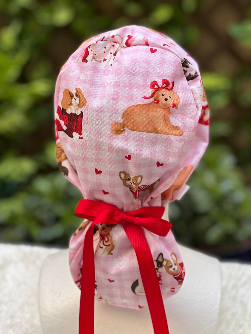 Cute puppy Valentines scrub cap