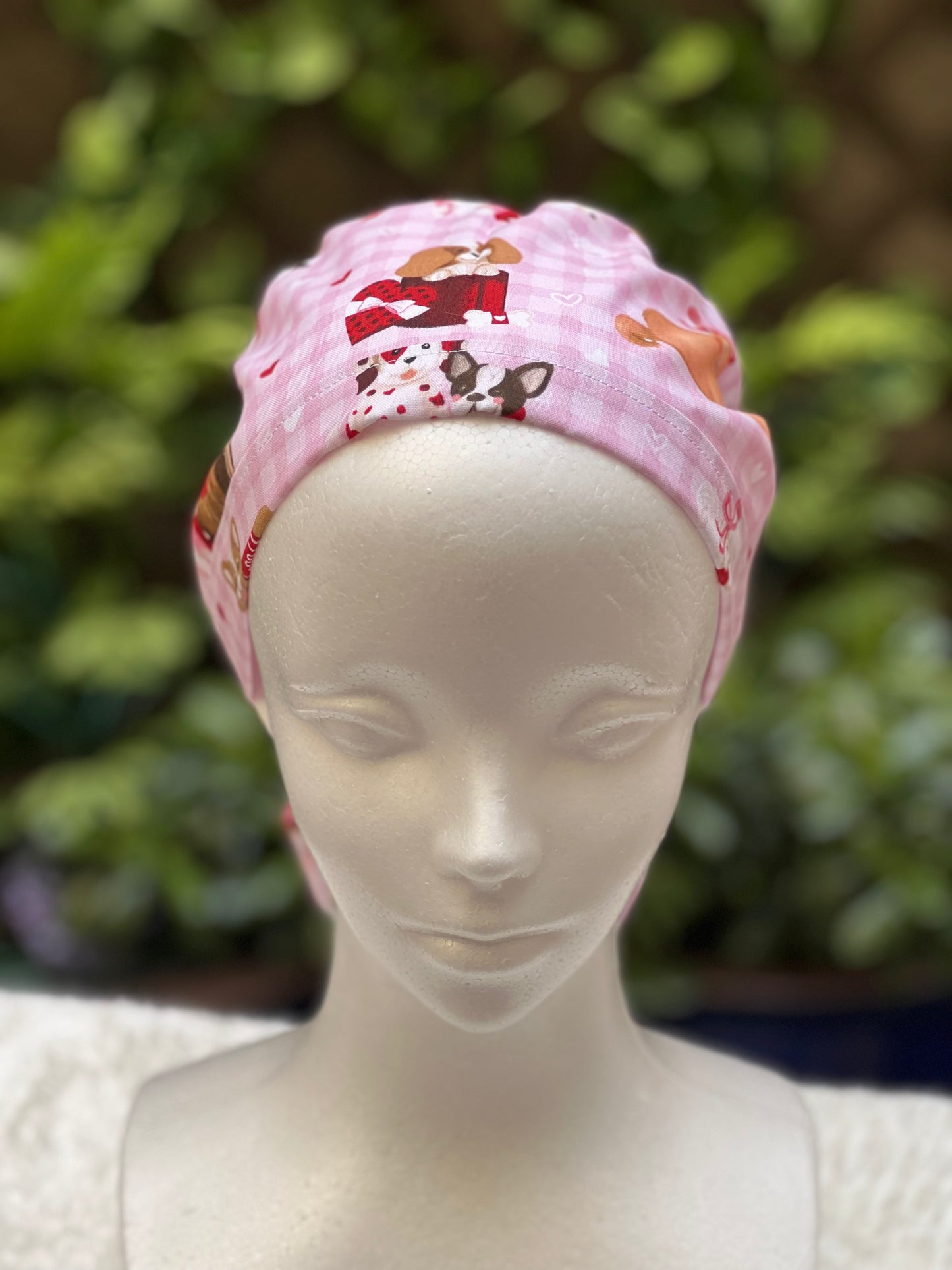 Cute puppy Valentines scrub cap